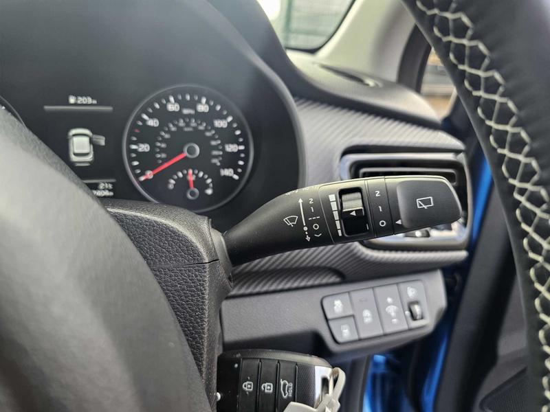 Used Kia Stonic 2024 for sale - 76631268: Photo 36