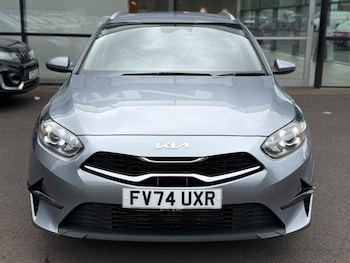 Used Kia Ceed 2024 for sale - 78671197: Photo
