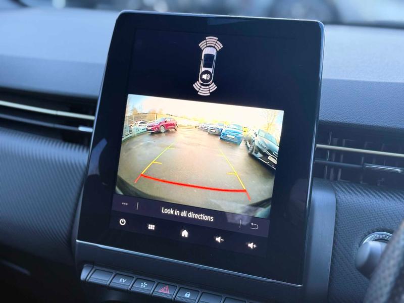 Used Renault Clio 2023 for sale - 77563559: Photo 30