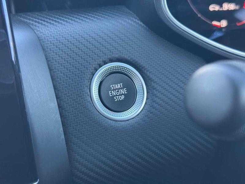 Used Renault Clio 2023 for sale - 77563559: Photo 33