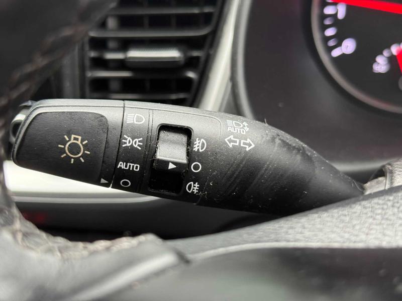 Used Kia Stonic 2022 for sale - 77412887: Photo 30