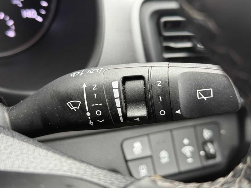 Used Kia Stonic 2022 for sale - 77412887: Photo 31