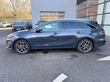 Used Kia Ceed 2025 for sale - 77935081: Photo