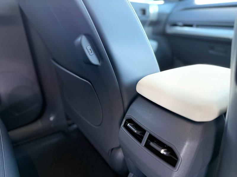 Used Kia EV3 2025 for sale - 77511997: Photo 24