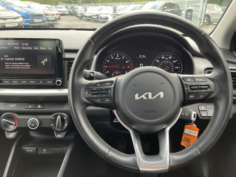 Used Kia Stonic 2023 for sale - 75995342: Photo 25