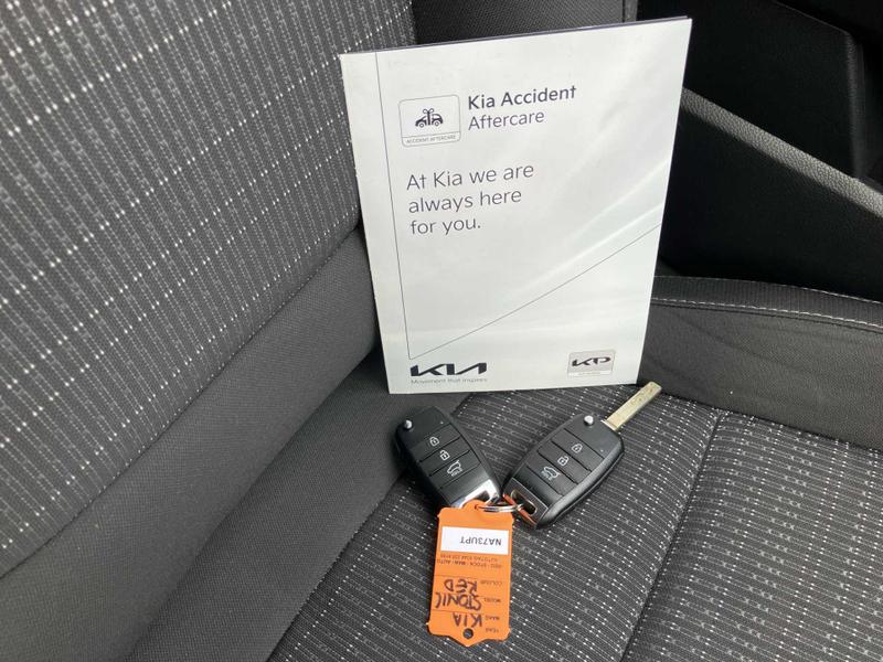 Used Kia Stonic 2023 for sale - 75995342: Photo 38