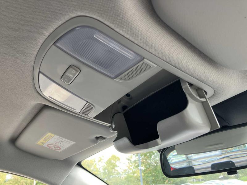 Used Kia Stonic 2023 for sale - 75995342: Photo 39