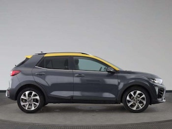 Used Kia Stonic 2023 for sale - 79528331: Photo