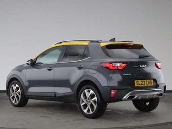 Used Kia Stonic 2023 for sale - 79528331: Photo