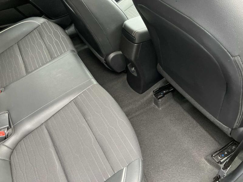 Used Kia Stonic 2022 for sale - 76056061: Photo 17
