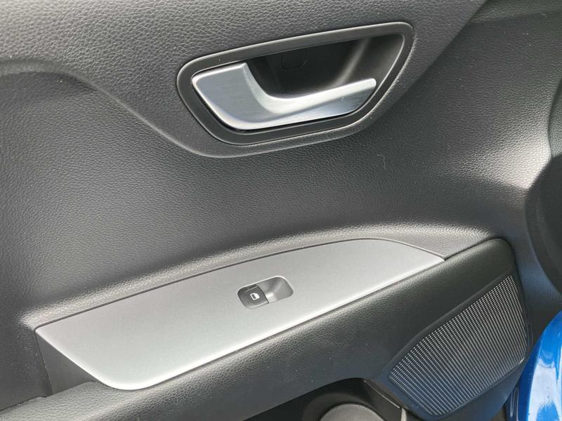 Used Kia Stonic 2022 for sale - 76056061: Photo 23