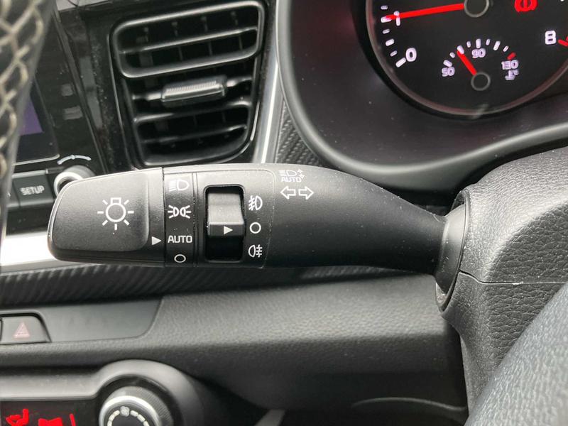 Used Kia Stonic 2022 for sale - 76056061: Photo 28