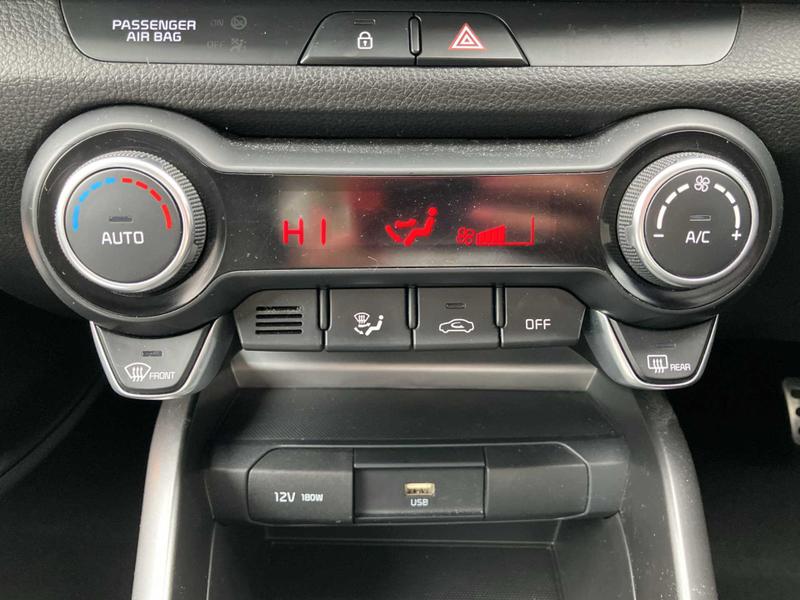 Used Kia Stonic 2022 for sale - 76056061: Photo 35