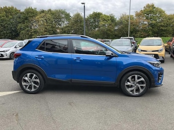 Used Kia Stonic 2022 for sale - 76056061: Photo 4