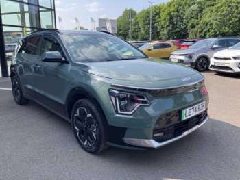2025 - 150kW 4 65kWh 5dr Auto Automatic