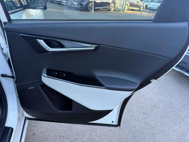 Used Kia EV6 2022 for sale - 77063892: Photo 19