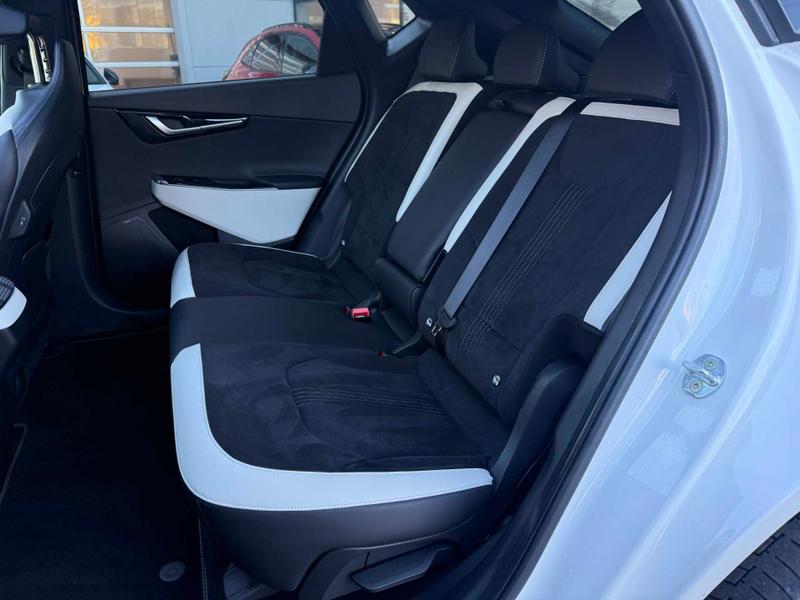 Used Kia EV6 2022 for sale - 77063892: Photo 25