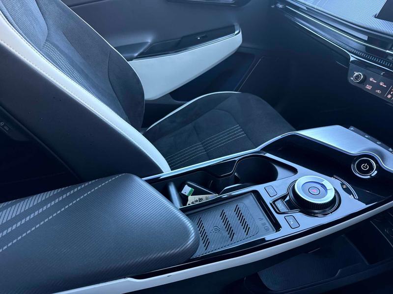 Used Kia EV6 2022 for sale - 77063892: Photo 39