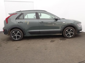 Used Kia Niro 2023 for sale - 78753704: Photo