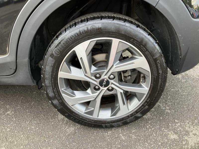 Used Kia Stonic 2024 for sale - 75972864: Photo 11