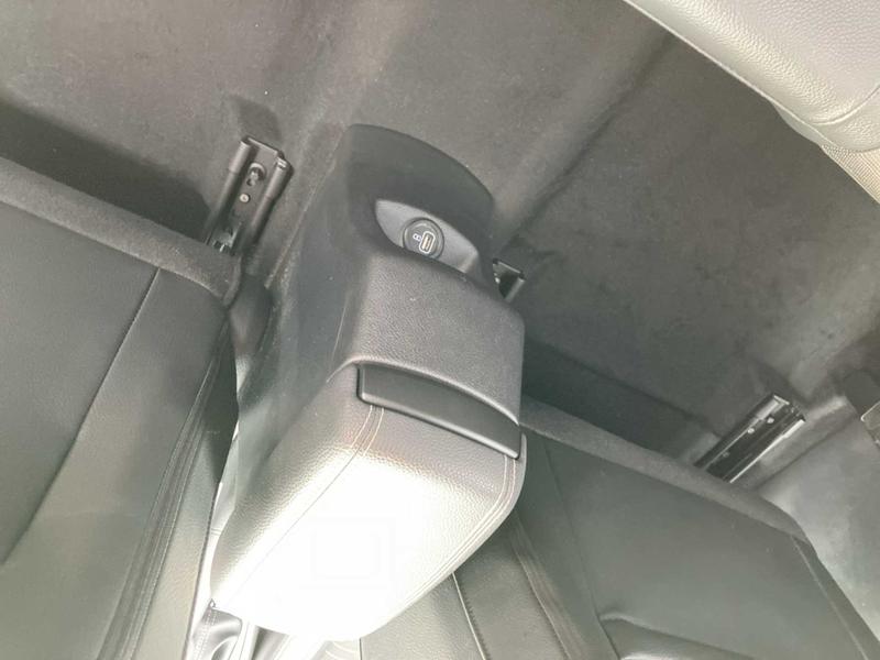 Used Kia Stonic 2024 for sale - 75972864: Photo 17