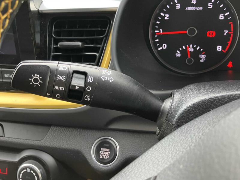 Used Kia Stonic 2023 for sale - 76056132: Photo 31