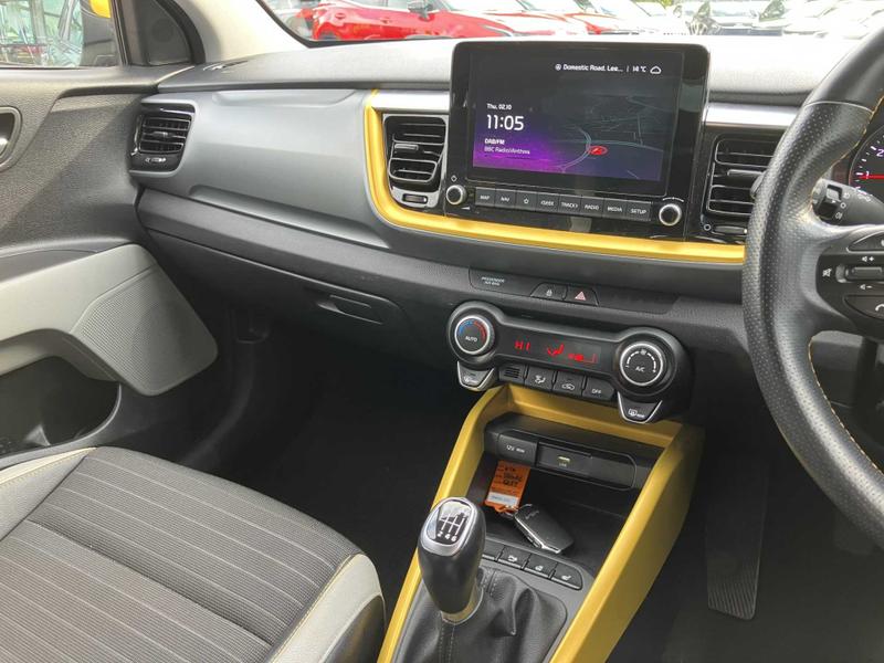 Used Kia Stonic 2023 for sale - 76056132: Photo 33
