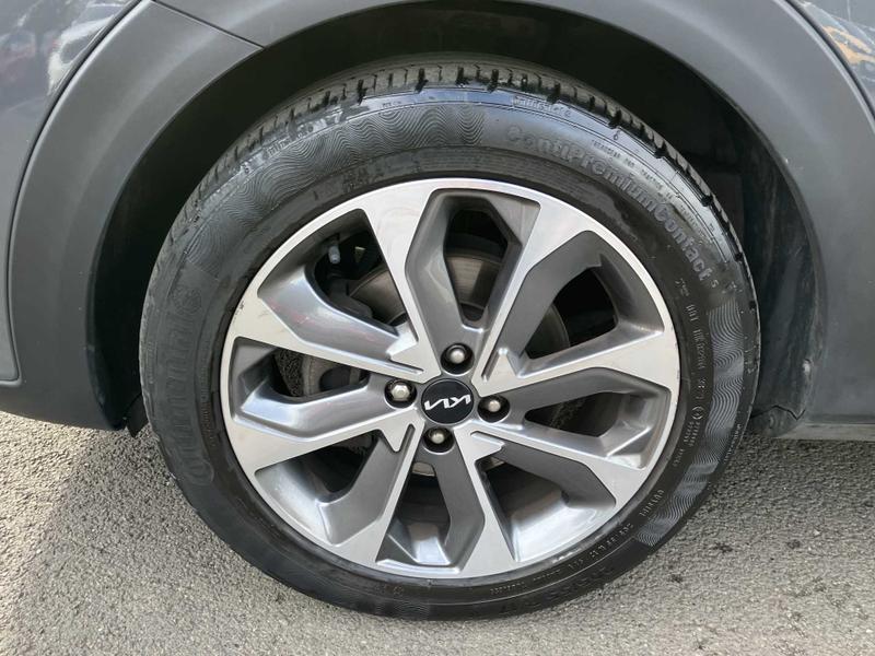 Used Kia Stonic 2023 for sale - 76056132: Photo 8