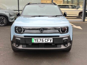 Used Renault 4 2025 for sale - 77442037: Photo