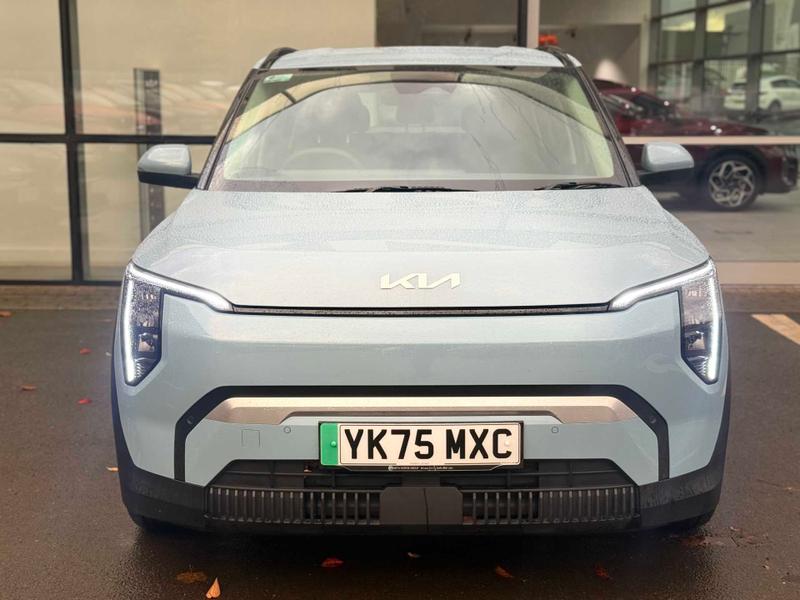 Used Kia EV3 2025 for sale - 76568453: Photo 2