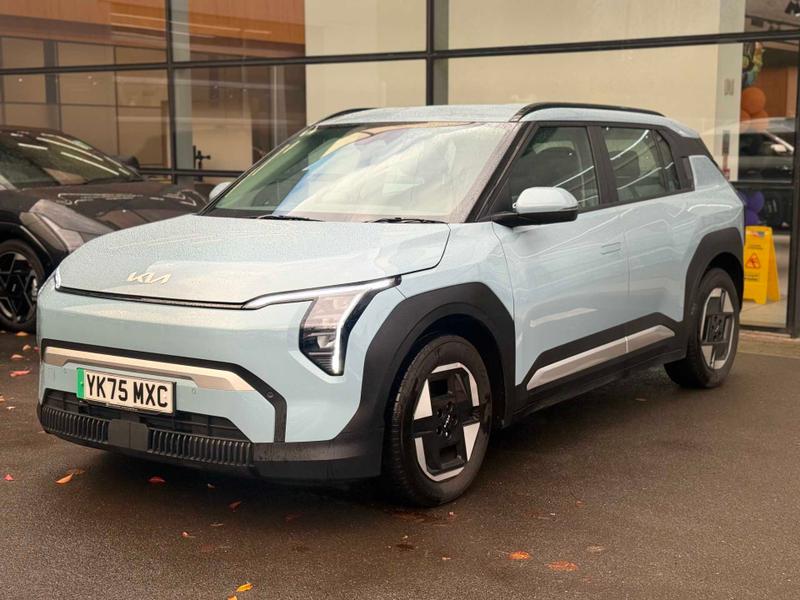 Used Kia EV3 2025 for sale - 76568453: Photo 3