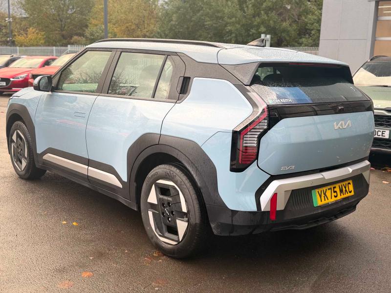 Used Kia EV3 2025 for sale - 76568453: Photo 8