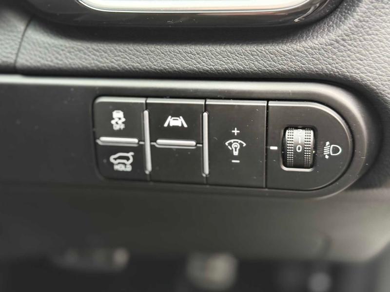 Used Kia XCeed 2025 for sale - 77204937: Photo 18