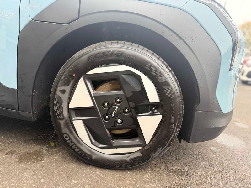 Used Kia EV3 2025 for sale - 76415910: Photo 11