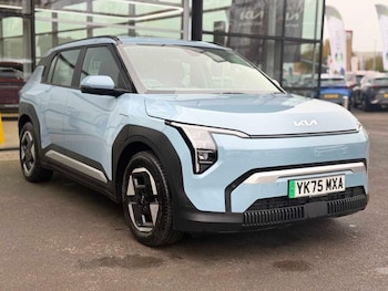 Used Kia EV3 2025 for sale - 76415910: Photo