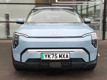 Used Kia EV3 2025 for sale - 76415910: Photo