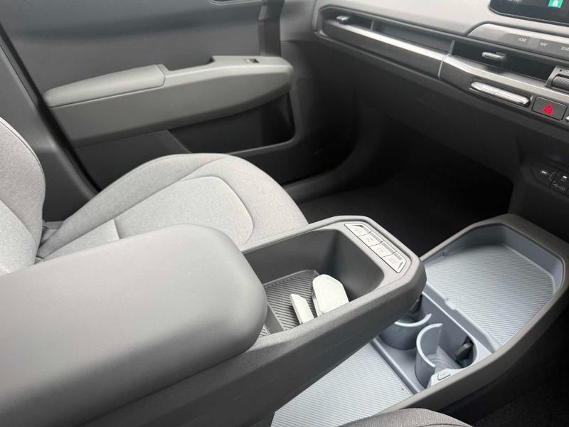 Used Kia EV3 2025 for sale - 76415910: Photo 36