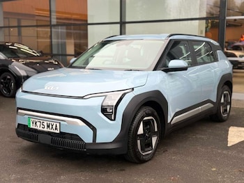 Used Kia EV3 2025 for sale - 76415910: Photo