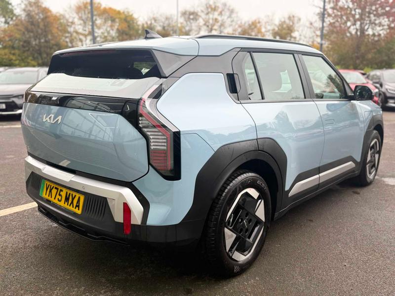 Used Kia EV3 2025 for sale - 76415910: Photo 6