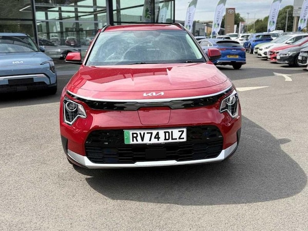 Used Kia Niro 2024 for sale - 75328381: Photo 2