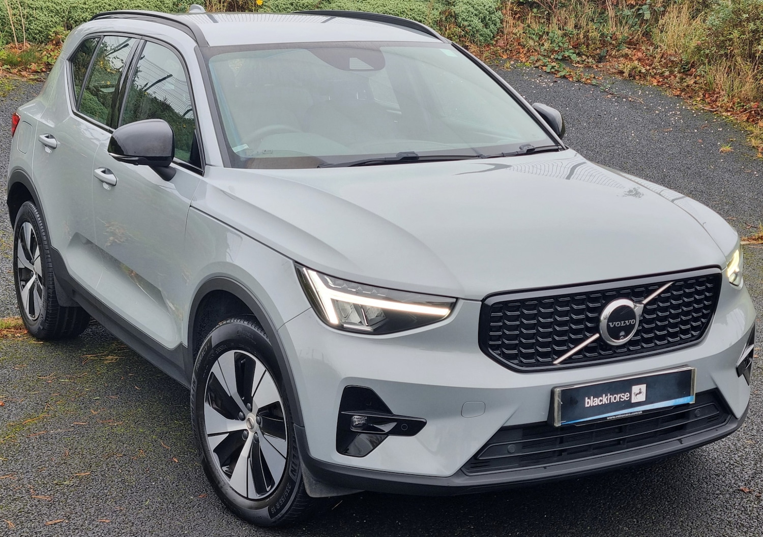 Used Volvo XC40 2023 for sale - 76706770: Photo 3