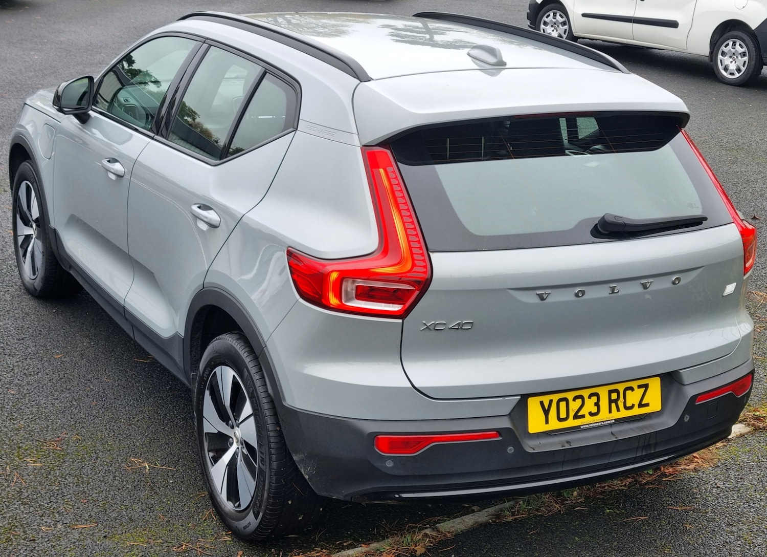 Used Volvo XC40 2023 for sale - 76706770: Photo 5
