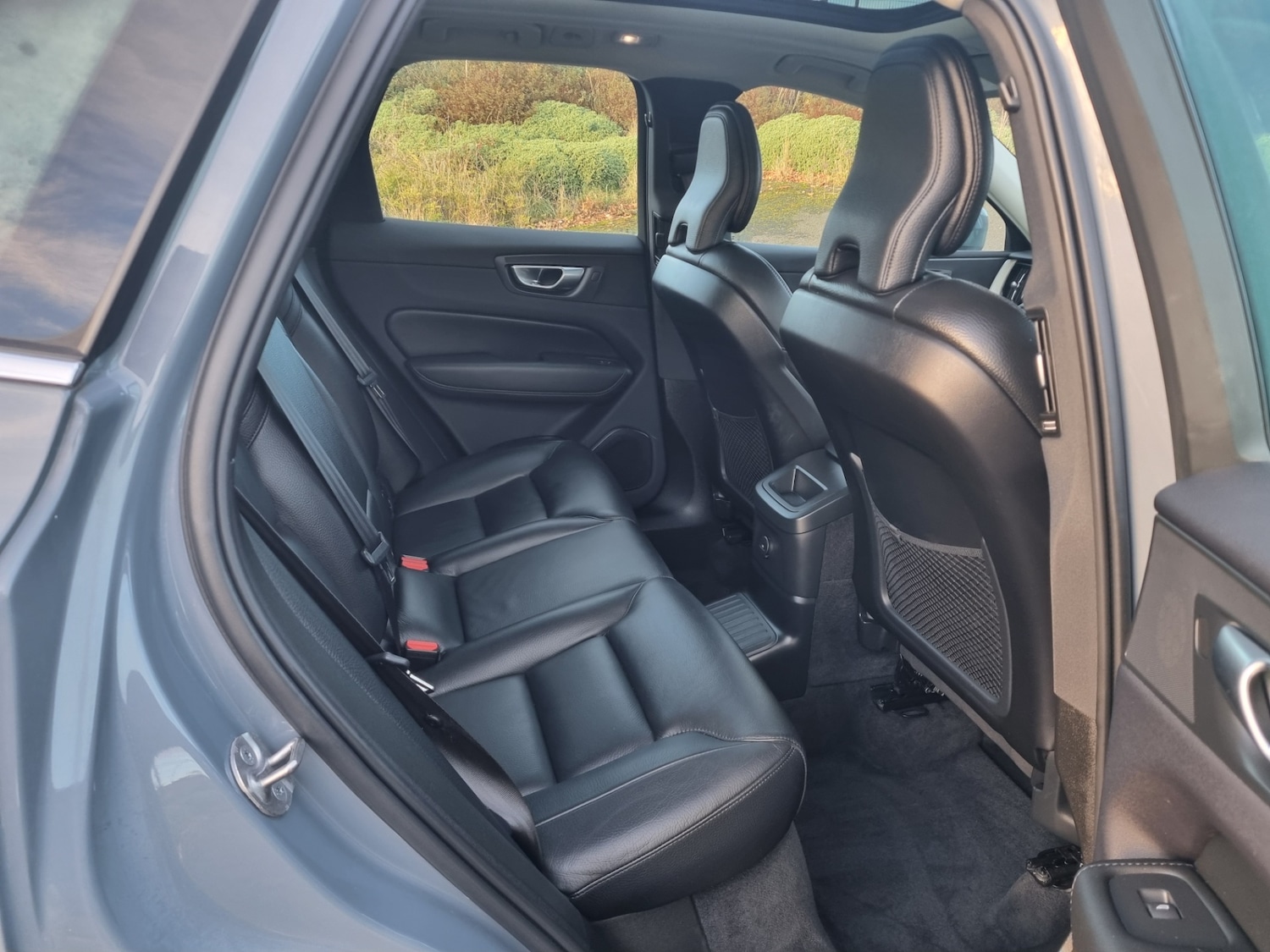 Used Volvo XC60 2023 for sale - 76706637: Photo 10