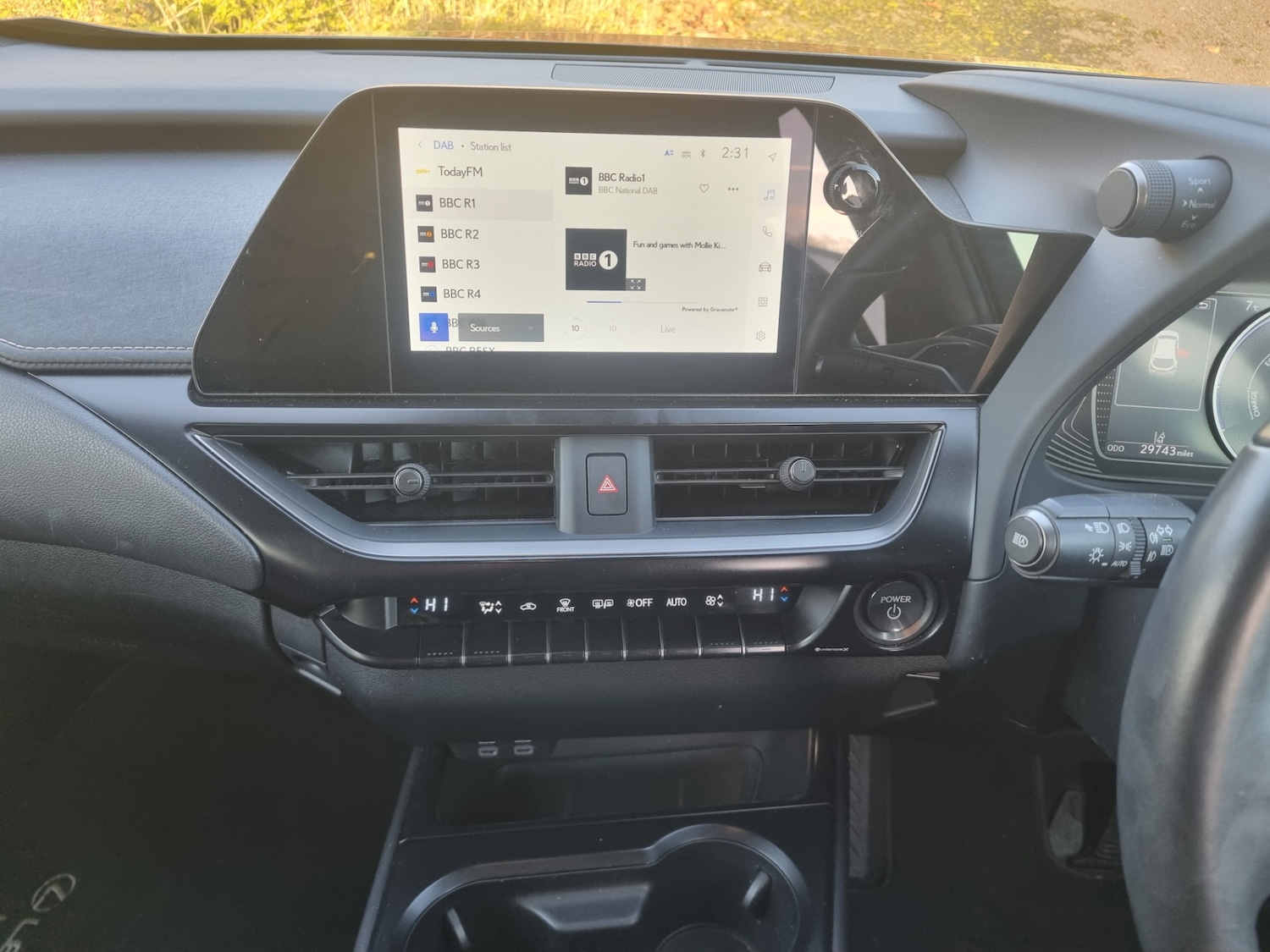 Used Lexus UX 2024 for sale - 76709642: Photo 12