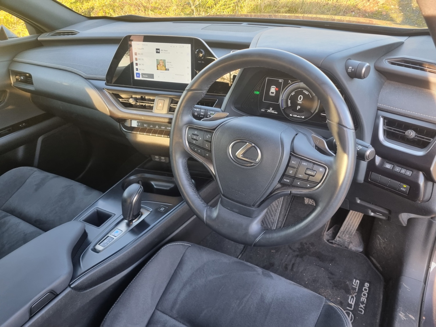 Used Lexus UX 2024 for sale - 76709642: Photo 8