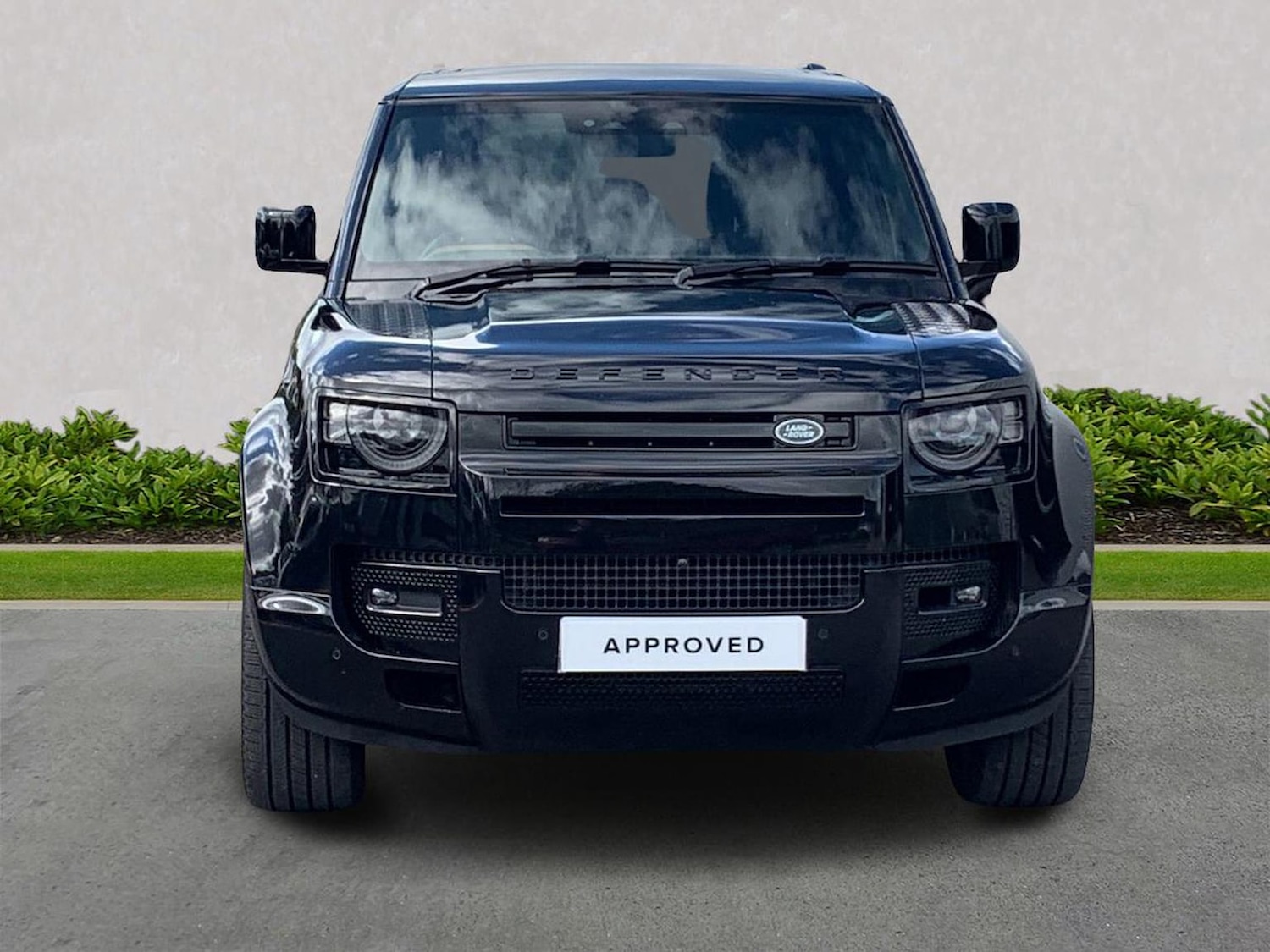 Used Land Rover Defender 2024 for sale - 76490785: Photo 7