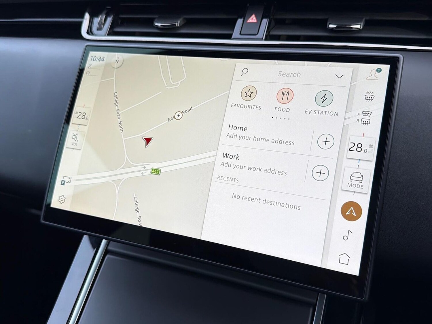 Used Land Rover Range Rover Evoque 2024 for sale - 76879698: Photo 11