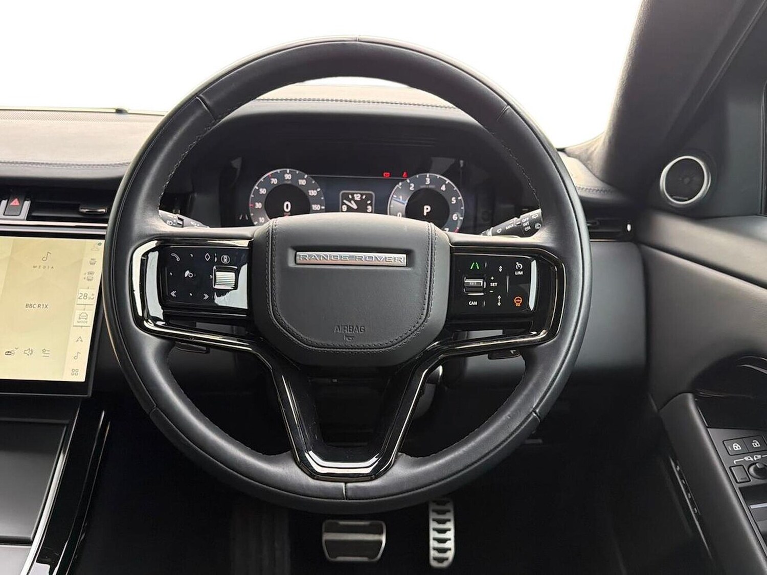 Used Land Rover Range Rover Evoque 2024 for sale - 76879698: Photo 15