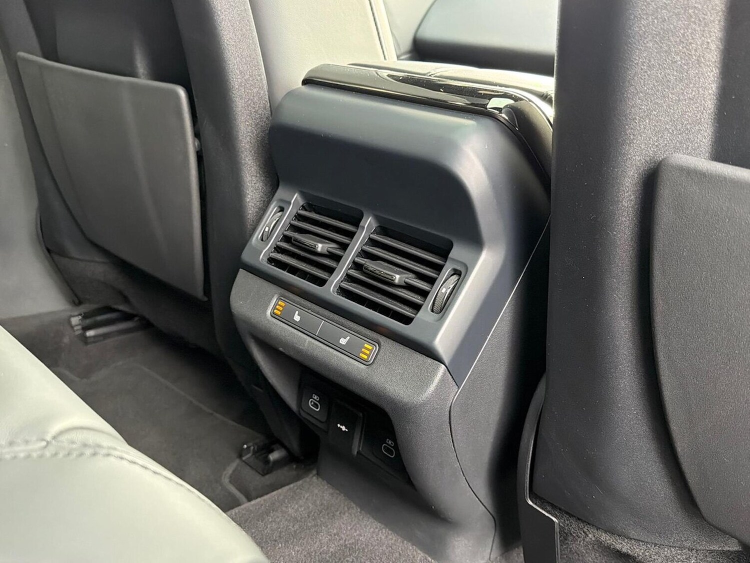 Used Land Rover Range Rover Evoque 2024 for sale - 76879698: Photo 18