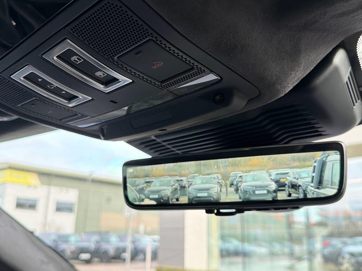 Used Land Rover Range Rover Evoque 2024 for sale - 76879698: Photo 23